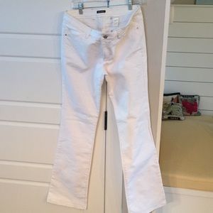 Tahari white jeans size 10